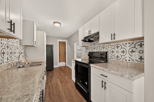 Photo - 5711 Brady St Unit 4