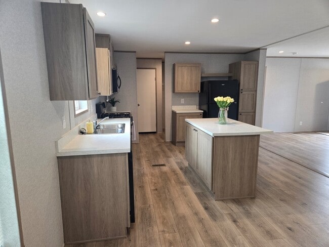 Photo - 2121 Panhandle Rd