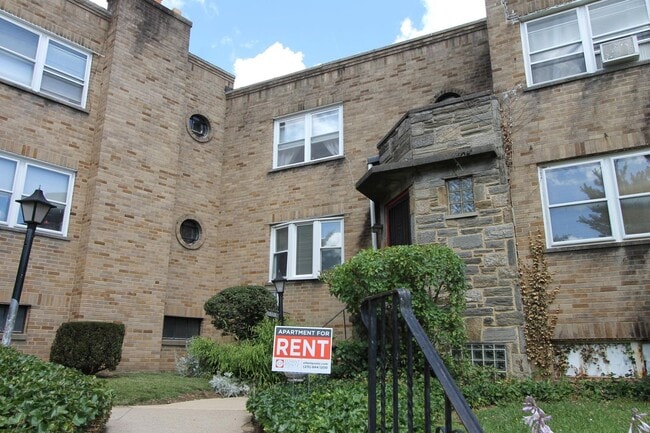 Building Photo - 510 S Pleasant Pl Unit 1
