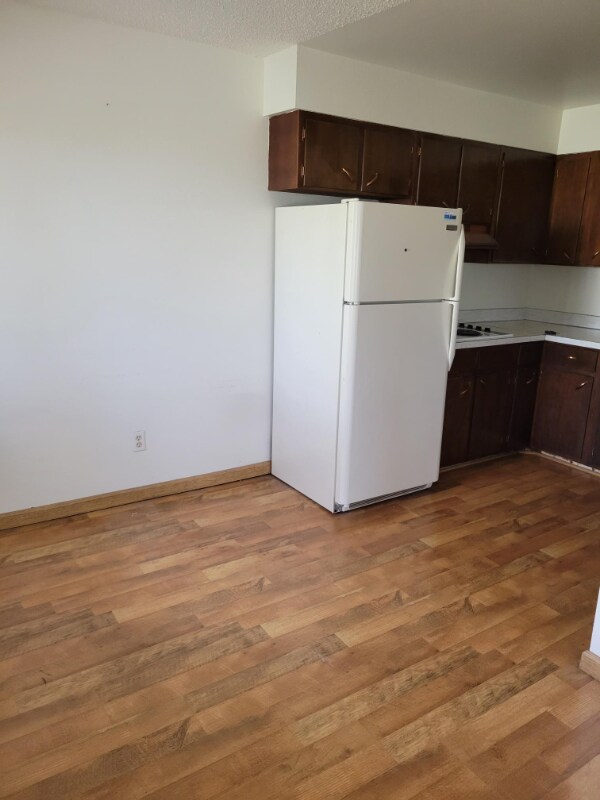 Photo - 400 S Fee St Unit 1