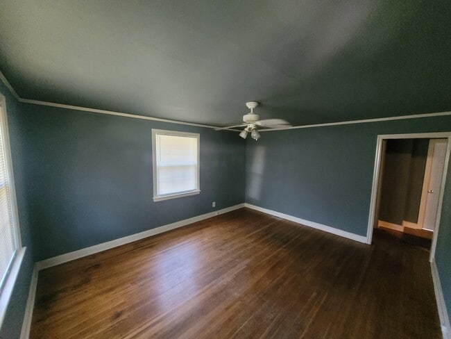 Photo - 104 Summerlea Dr