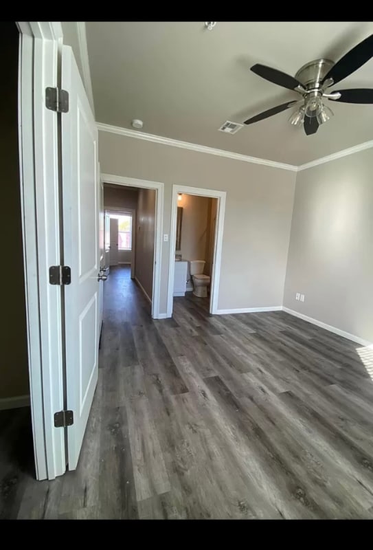 Photo - 305 W Second St Unidad 306