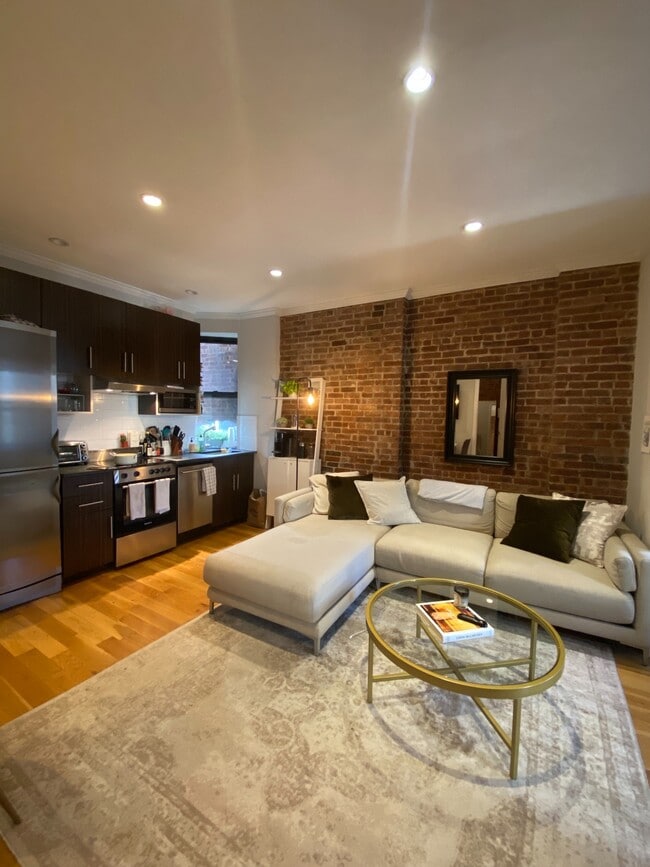 Photo - 30 Carmine St Unit 1B