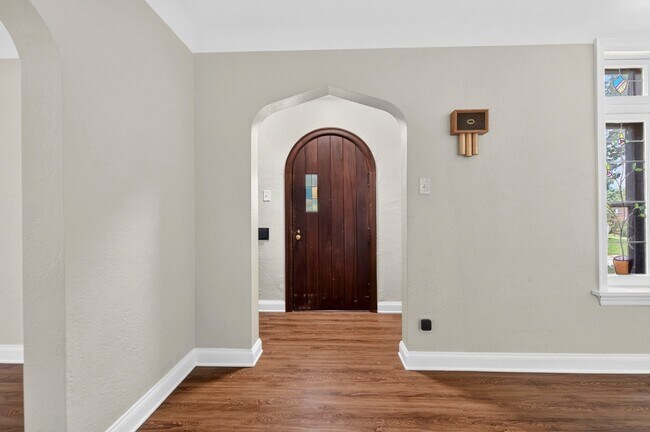 Photo - 7310 Drexel Dr