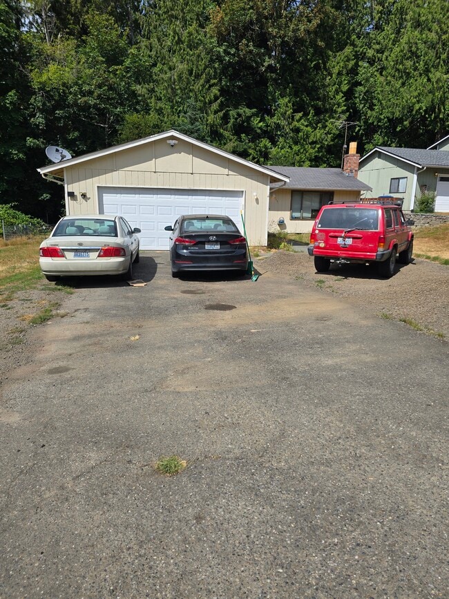 Building Photo - 1441 SE Shelton Ln Rental