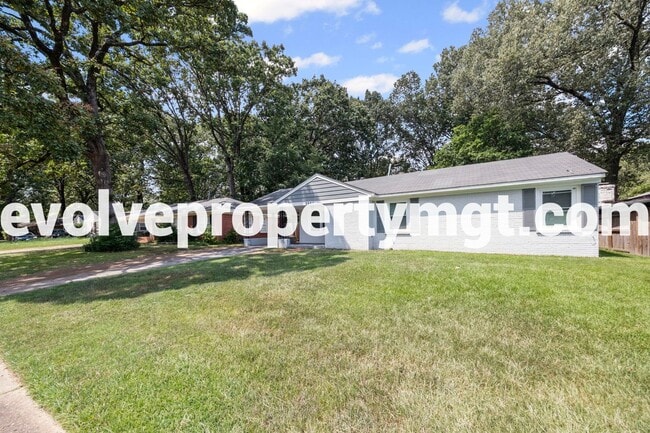 Building Photo - Charming Newly Renovated Home in East Memp...