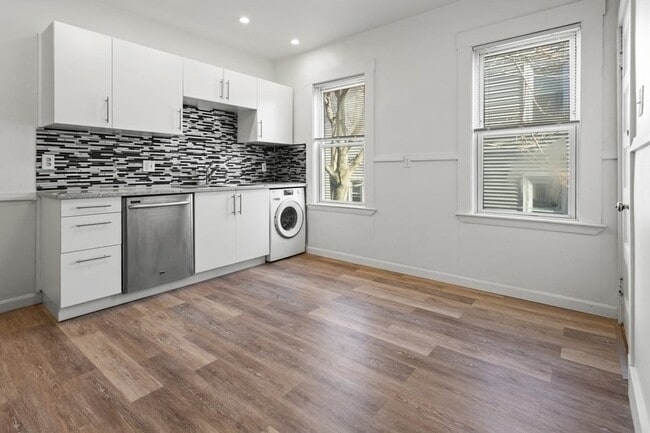 Photo - 87 Bailey St Unit 2