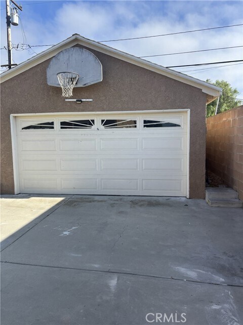 Photo - 5114 Torrance Blvd