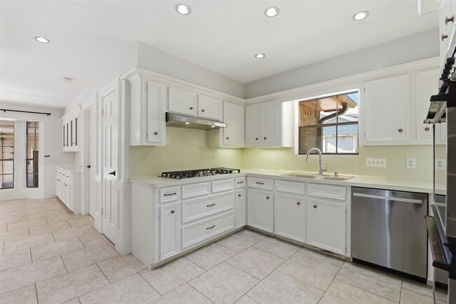 Photo - 3718 Wildwood Ridge Dr