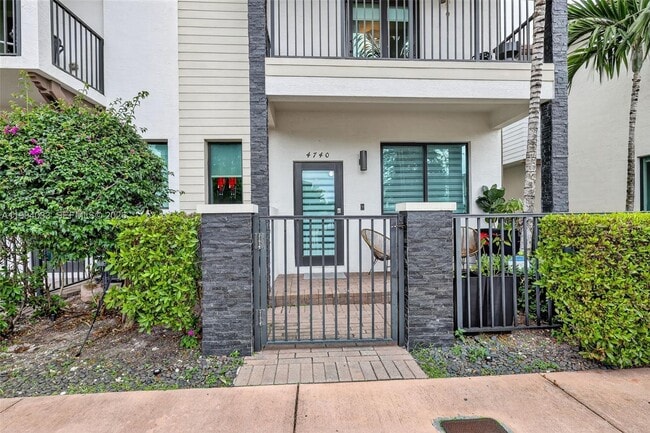 Photo - 4740 NW 84th Ave