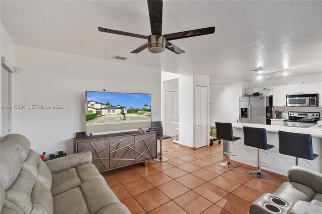 Photo - 898 NW 131st Ave