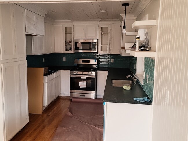 Photo - 2930 Fleetwood Ave SW