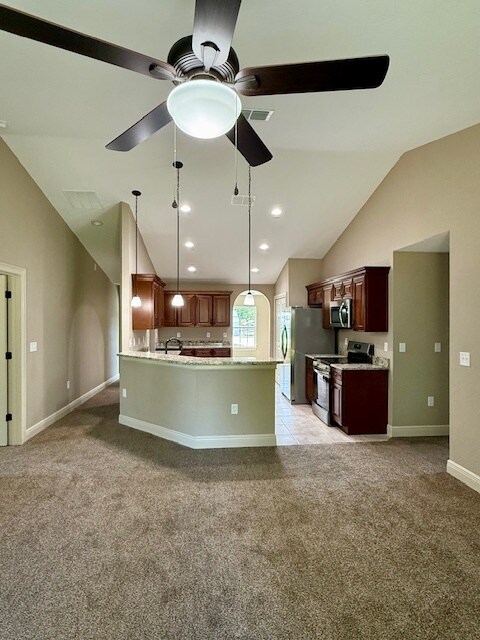 29 Pine Trce