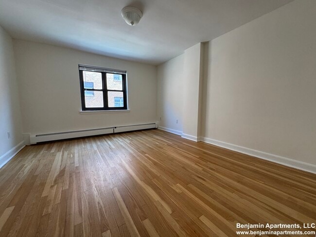 Building Photo - 50 Harvard Ave Unit 4