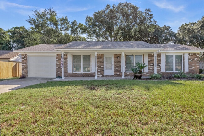 Building Photo - 7710 Charter Oaks Dr Rental