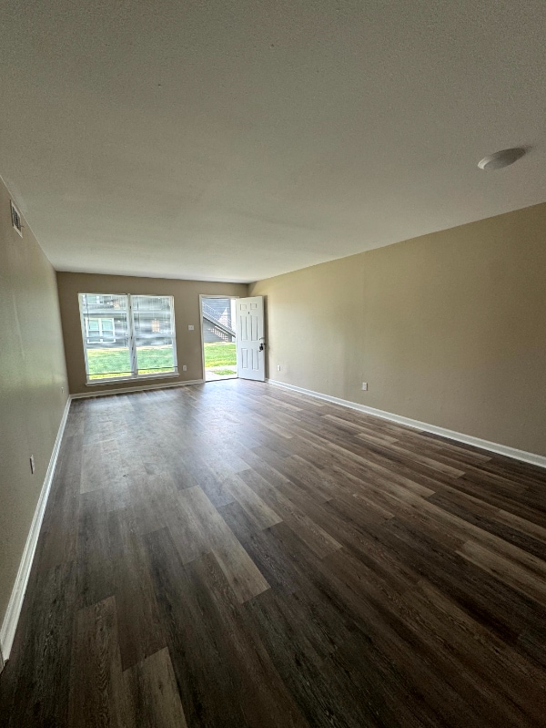 Photo - 1634 Clear Lake Ave Unidad B