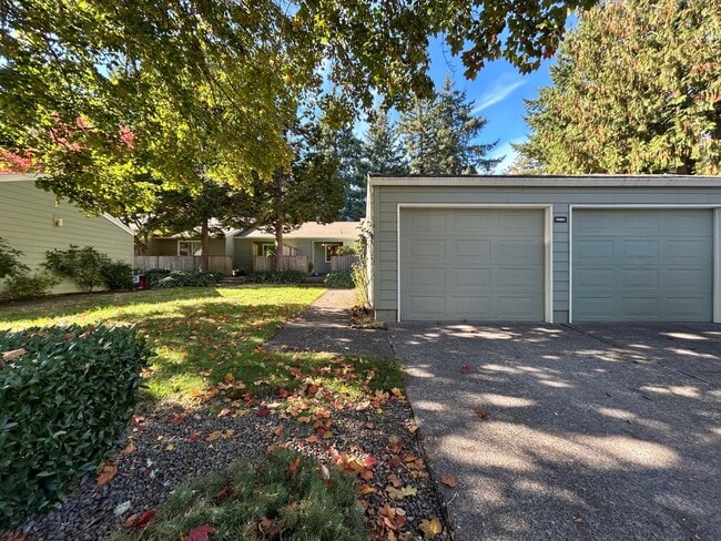 Photo - Serene 2 Bed, 2 Bath Updated Hidden Gem!