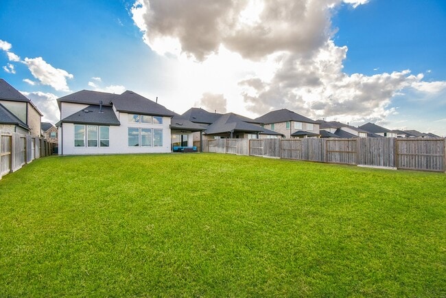 Photo - 469 Horizon Light Ln