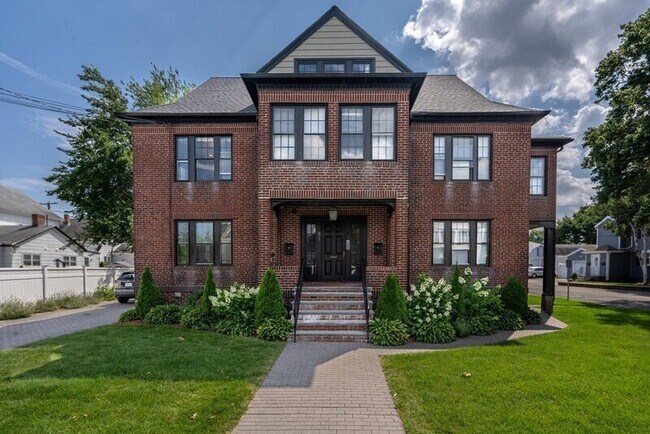 Photo - 81 Butler St Condo Unit B