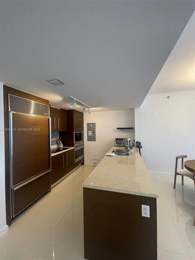 Photo - 465 Brickell Ave Unit 2705