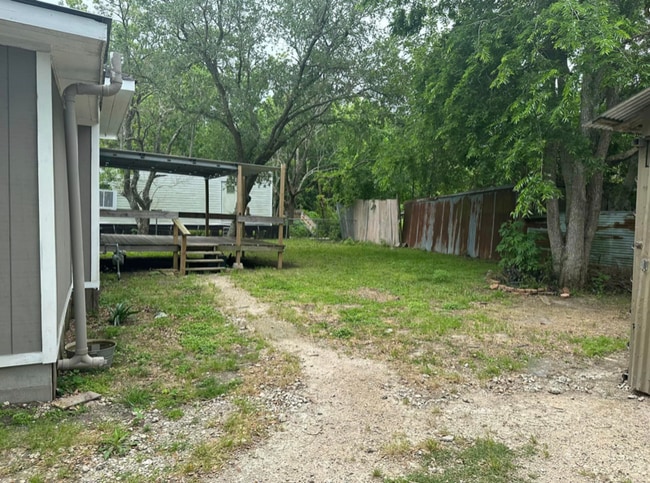 Photo - 306 Sutton St