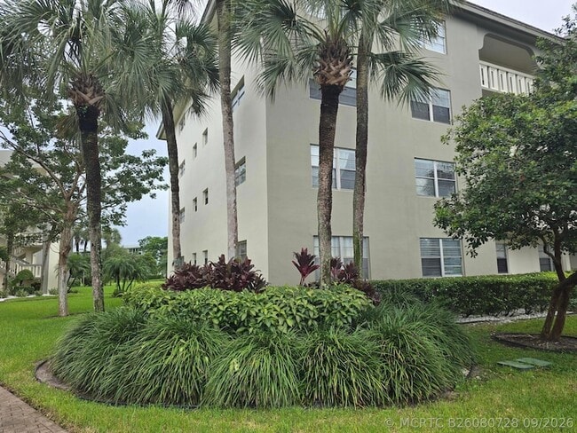 2901 Victoria Cir Unit A1