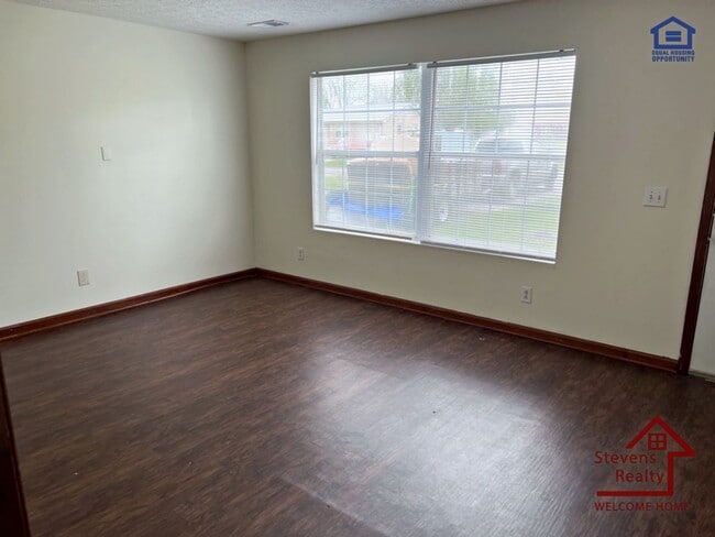 Photo - 506 Davis St