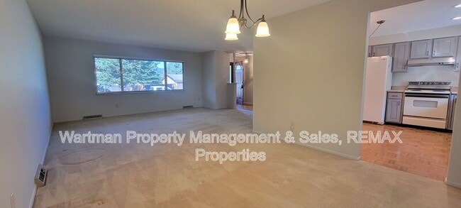 Photo - 6853 Duke Dr