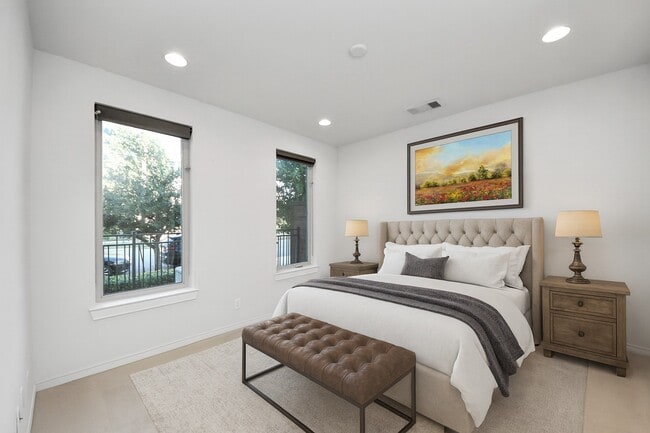 Building Photo - 1315 Nagle St