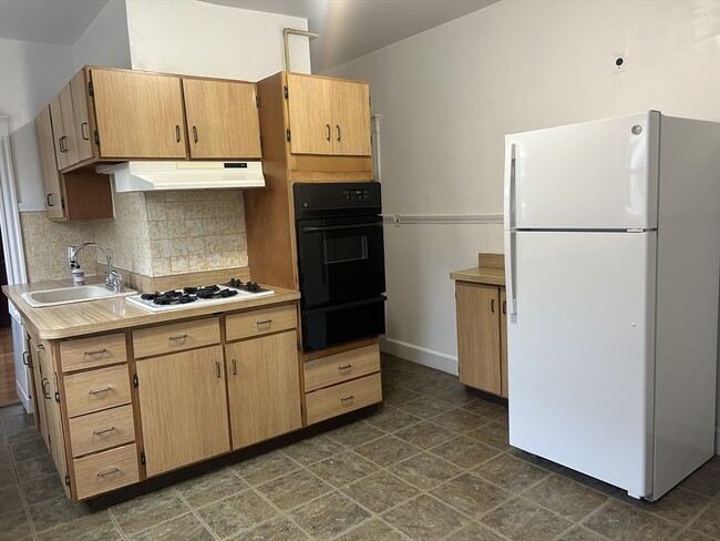 Photo - 37 Fairmount Ave Apartment Unit #2