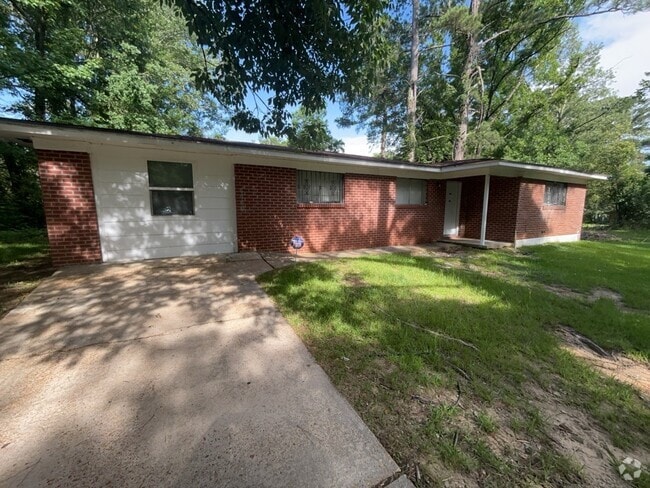 Building Photo - 5558 Queen Mary Ln Rental