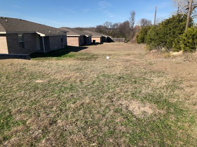 Photo - 403 Justin Ln Unidad A