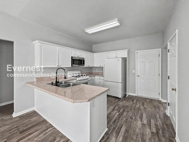 Photo - 5305 Yoshino Terrace