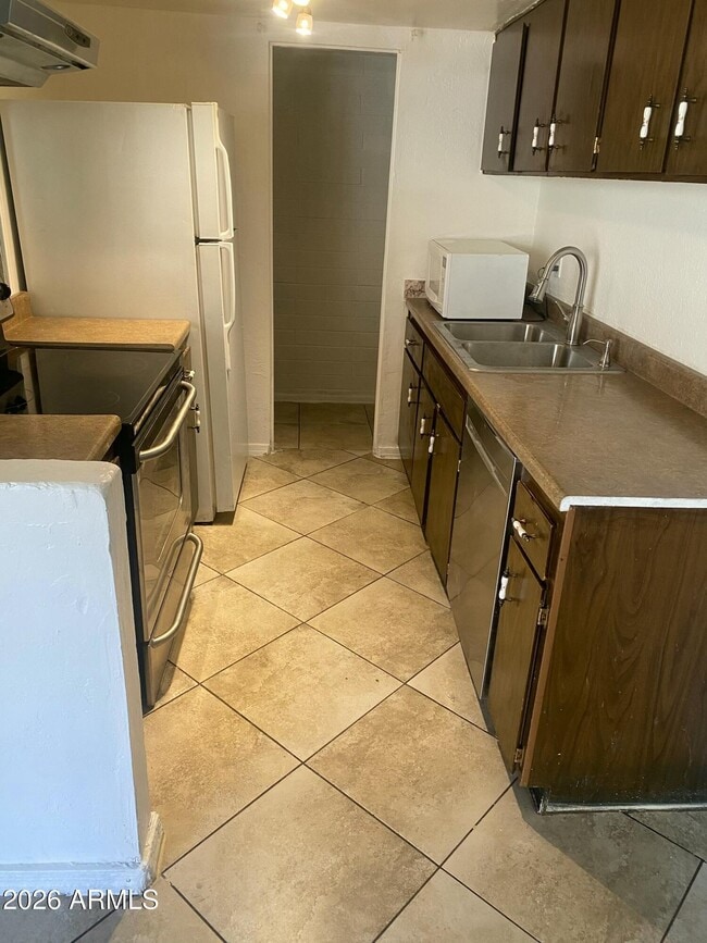 Photo - 4056 W Mesquite Ln