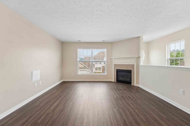 Auburn Creek Apartment Homes