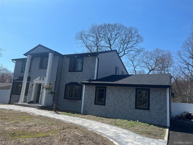 Building Photo - 28 McCulloch Dr