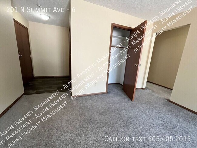 Photo - 201 N Summit Ave Unit 6
