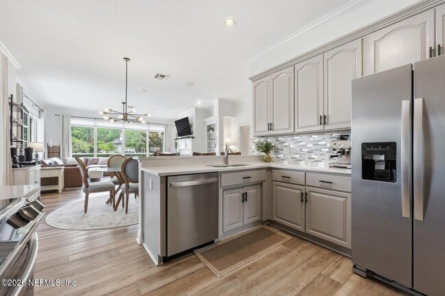 Photo - 3667 Cattail Dr S