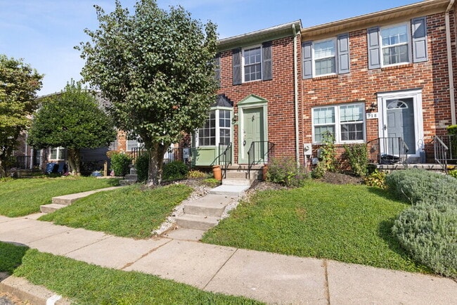 Building Photo - 916 Pentwood Ct Rental