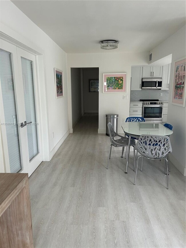 Photo - 2936 SW 23rd St Unit 0