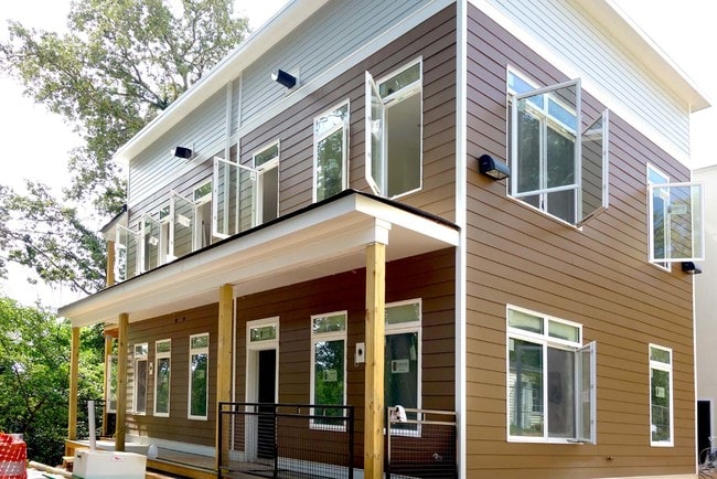 LOFTY APARTMENTS