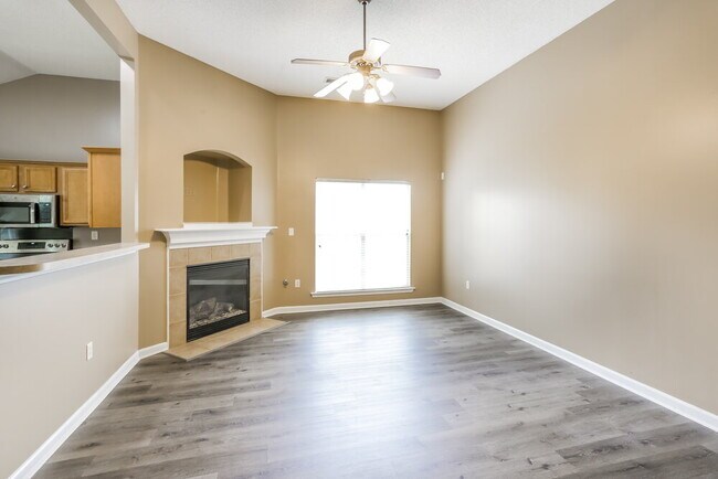 Photo - 4941 Wemberley Dr