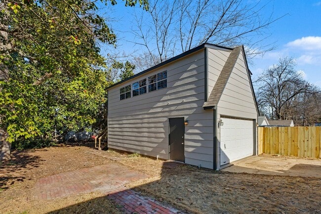 Photo - Charming Renovated Home Near U of M – Featuring Expansive Workshop & Garage