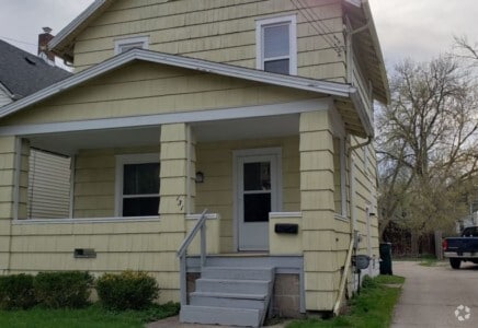 Building Photo - 131 N Hayford Ave Rental