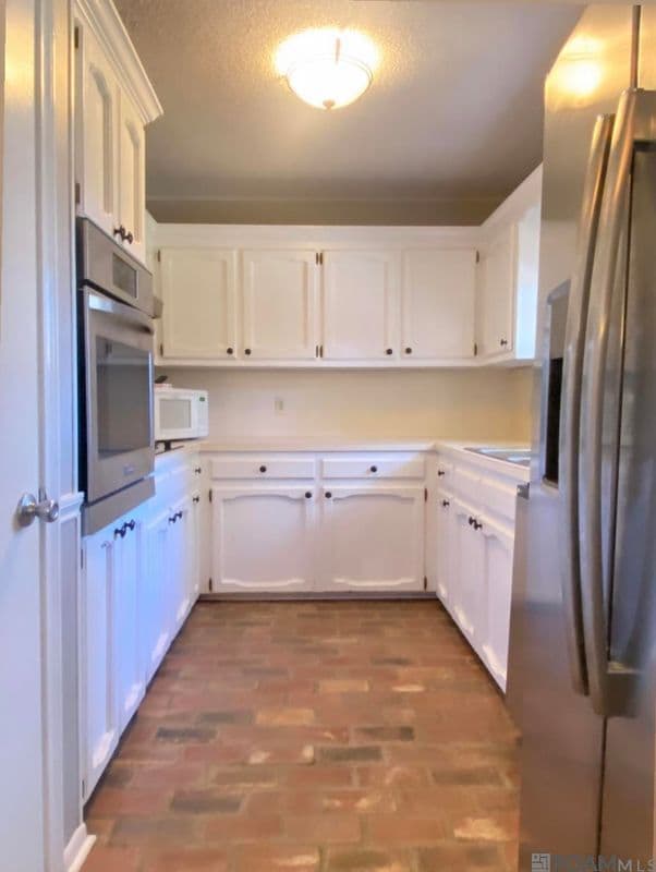 Photo - 1320 Briarrose Dr