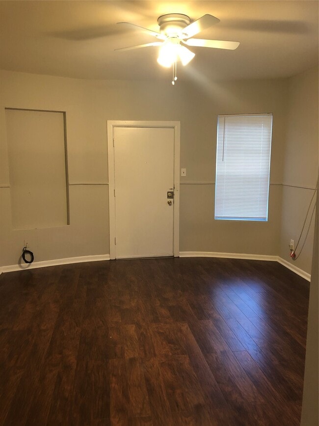 Photo - 1204 Welch St Unit B