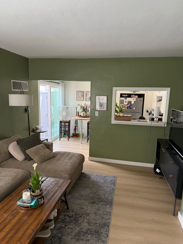 209 39th St Unit 209