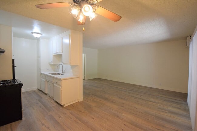 10855 Morrison St Unidad 01