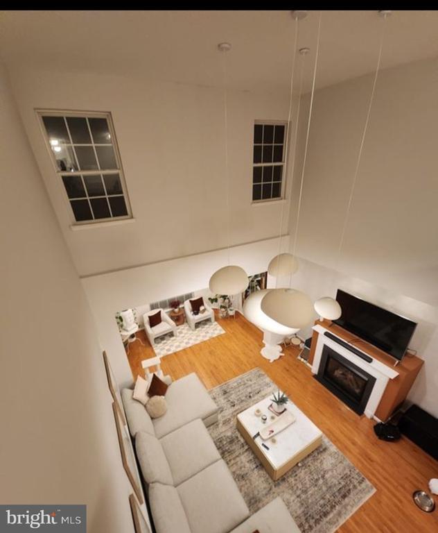 Photo - 44343 Silkworth Terrace