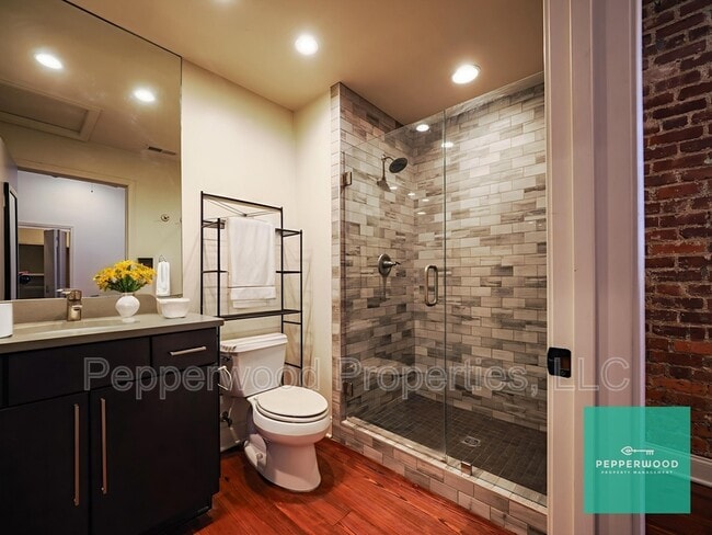 Photo - 149 S Daniel Morgan Ave